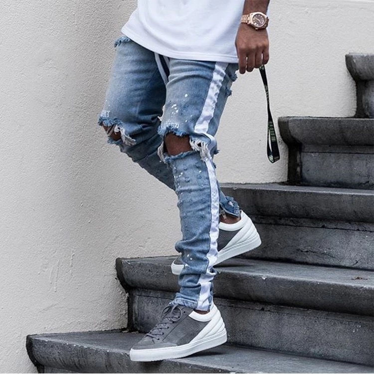Miniature : Jeans slim bande sur côtés