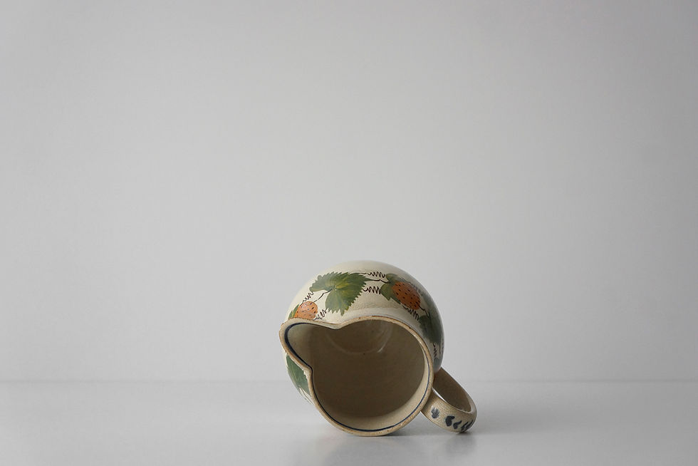 Thumbnail: Beak Jug / Creamware / 1780- ENGLAND