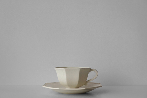 Teacup & Saucer / Creil et Montereau / 1890-1920 FRANCE | higurashi