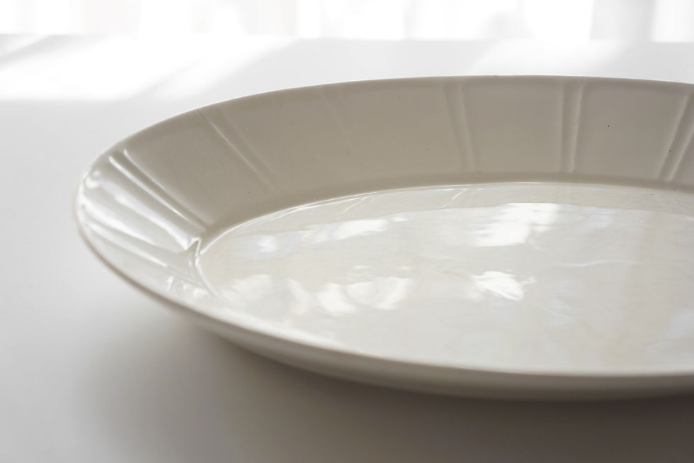 Thumbnail: Oval Dish / Max Roesler Rodach / 1890s GERMANY