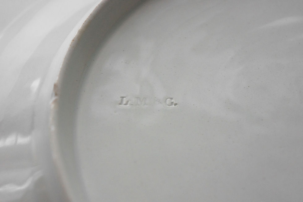 Thumbnail: Rare Large Relief Plate / Creil et Montereau LM&Cie / 1840- FRANCE