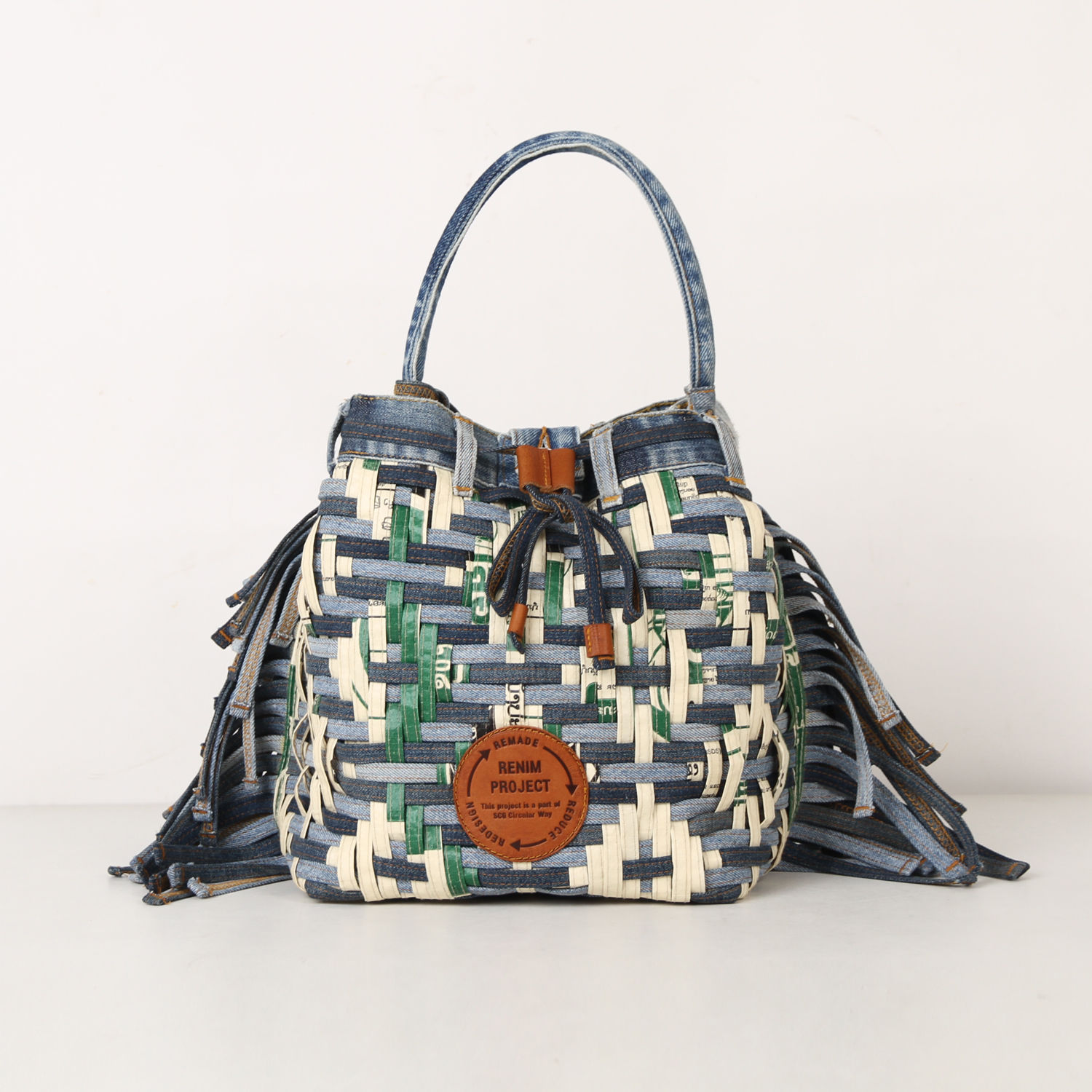 MANDY Exclusive Bucket Bag