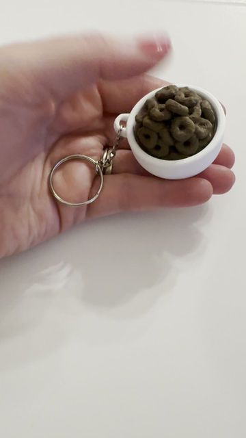 Thumbnail: 3D printed fidget clicker keyring - cereal