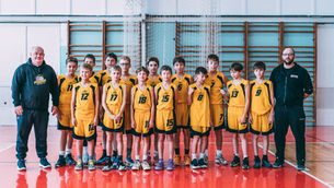 🏀 Navazujeme dalším hodnocením sezony!
Tentokrát se podíváme na kategorii U13, kterou zhodnotil trenér Petr Pešout. Přečtěte si, jak sezonu viděl on a jaký pokrok jeho svěřenci během roku udělali.