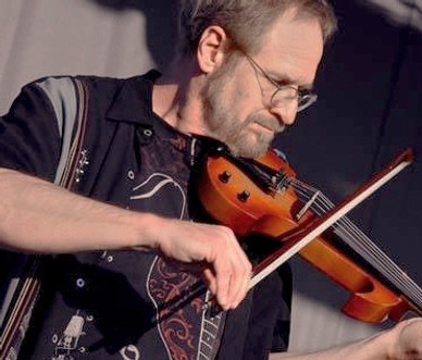 Dan Fearn   Violin/Guitar   
