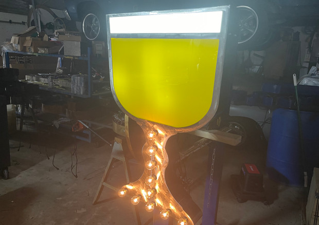 Back lit schooner with bulbs