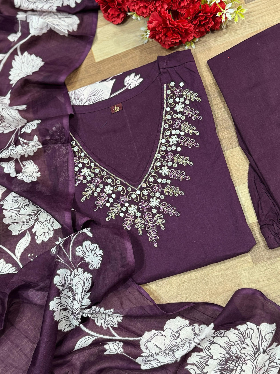 Thumbnail: Cotton Floral Print Salwar Suit Set