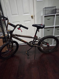 20260405_213530_resized