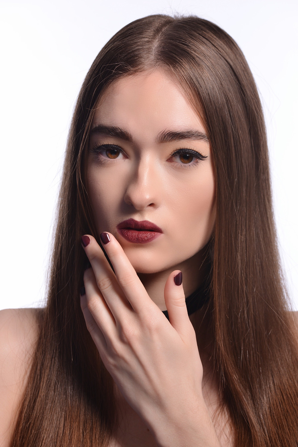 Mobile Hair, Makeup, ans Nail Artists