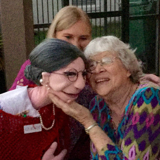 Jacki Manna ventriloquist and family entertainer