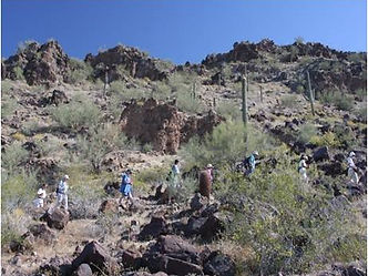 Peoria hiking.jpe