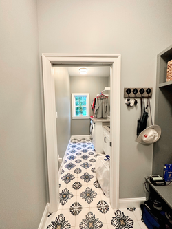 mud-room