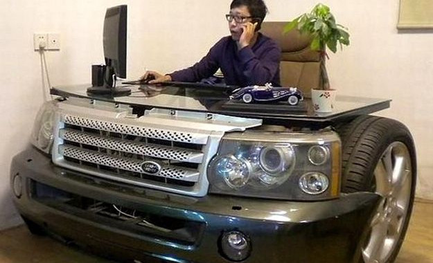 Range-Rover_scrivania