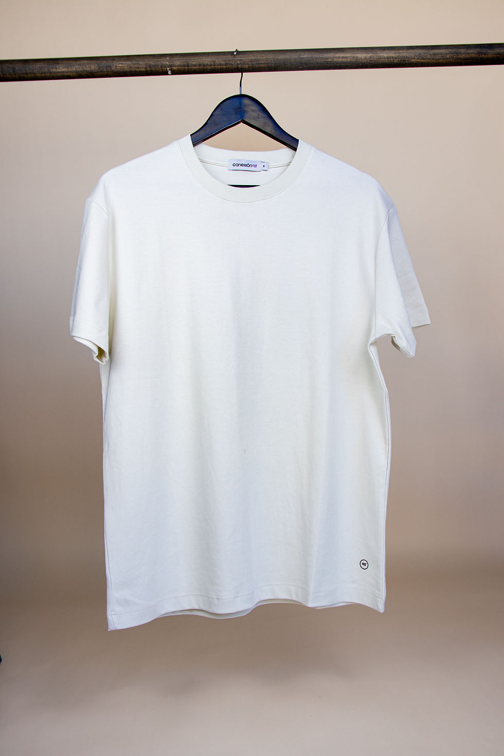 Thumbnail: Oversized T