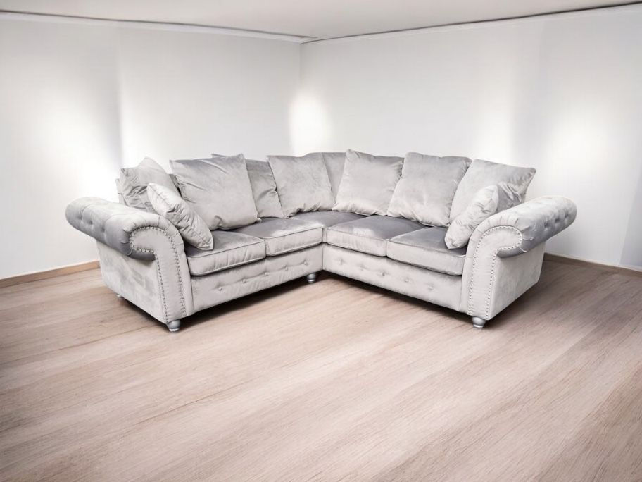 Thumbnail: Winchesterfield corner sofa 