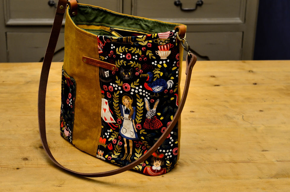 Thumbnail: Alice In Wonderland Over the shoulder crossbody bag, shopper waxed canvas