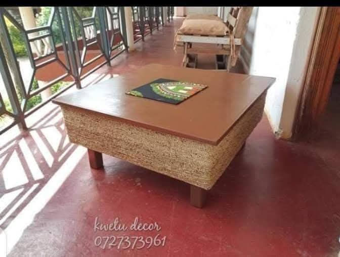 Thumbnail: Coffee table