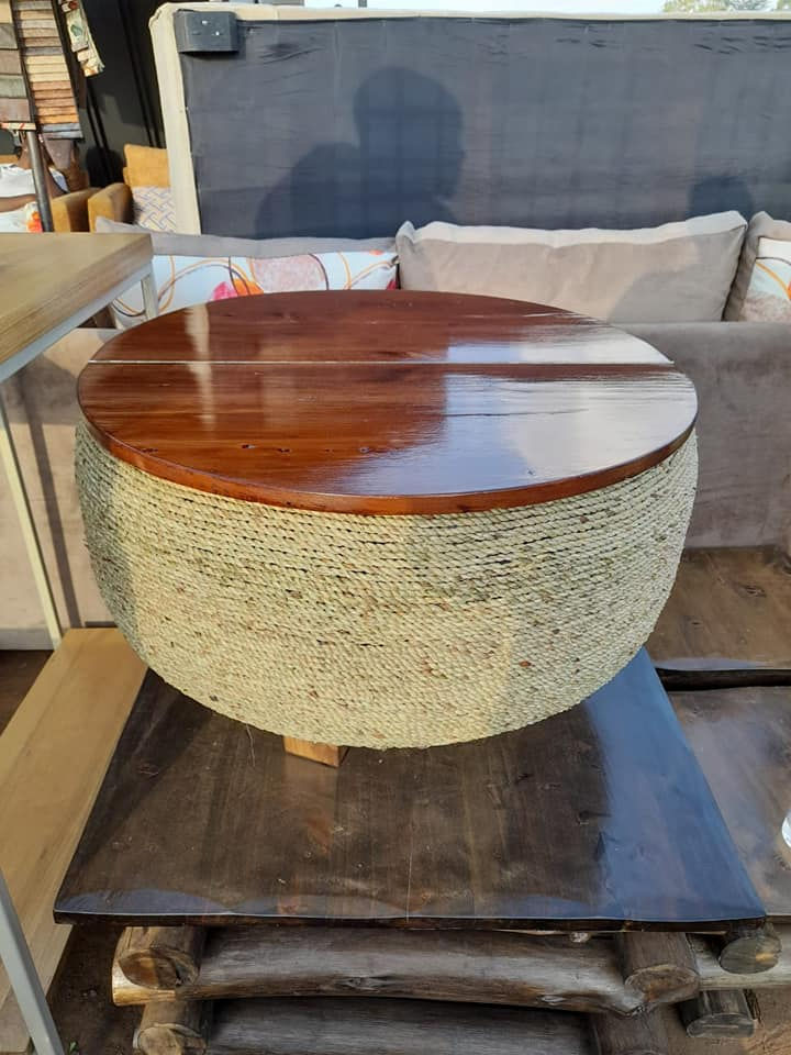 Thumbnail: Coffee table
