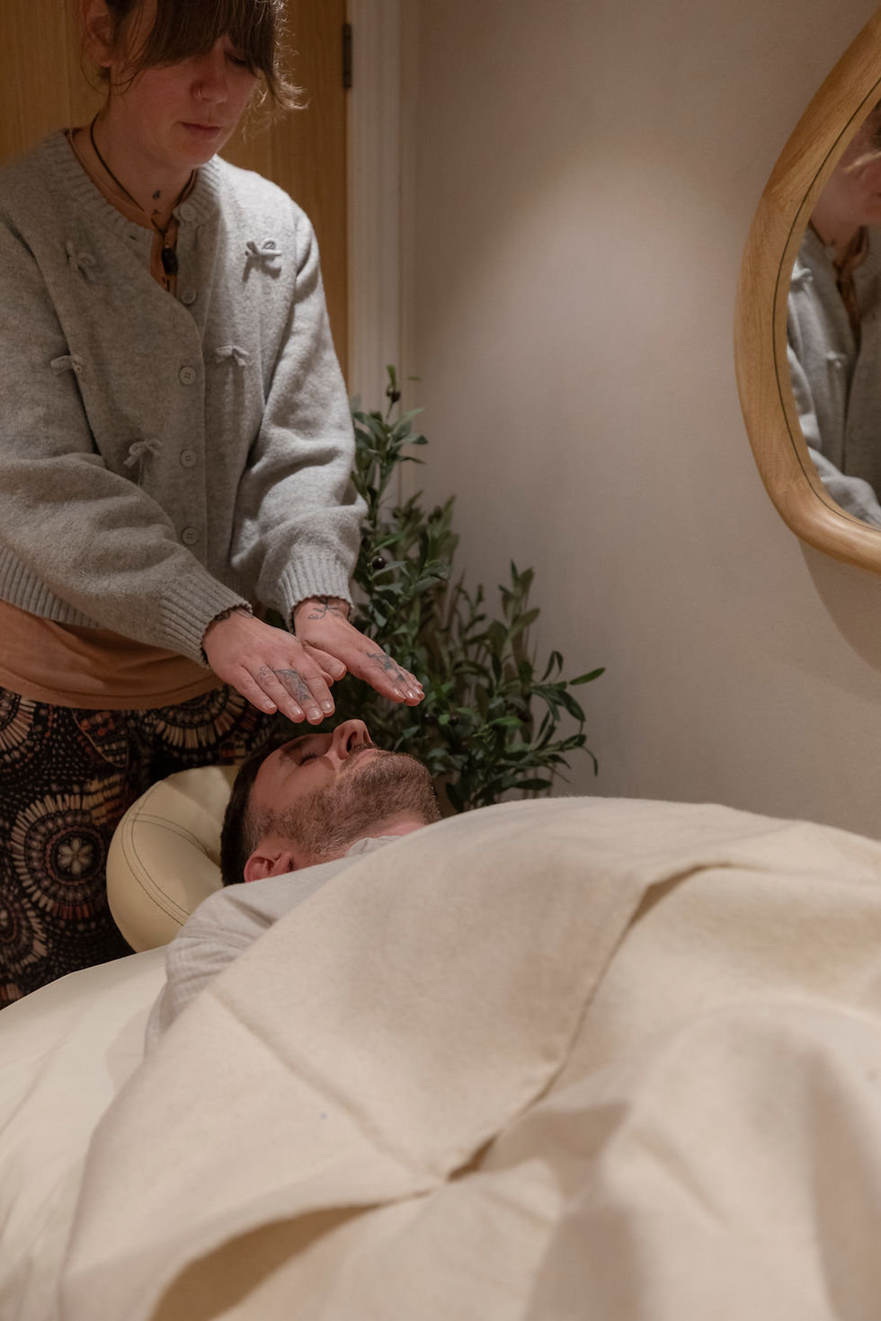 Reiki session being given at 27 Art House.