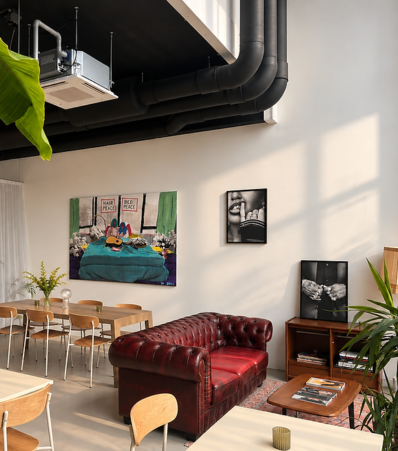 Café en gratis co-work space NDSM
bij Triple C Amsterdam