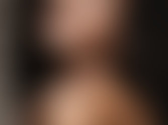 Freedom to Glow: 5 Ways to Boost Skin Confidence This Summer