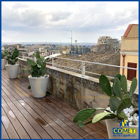 La COMET dei f.lli Cappello produce: Strutture Metalliche, Infissi in Alluminio e PVC, Coperture, Scale, Parapetti, Arredi in Ferro e altro...