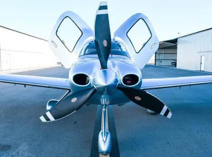 Cirrus flight training near me, Murfreesboro, Tennessee