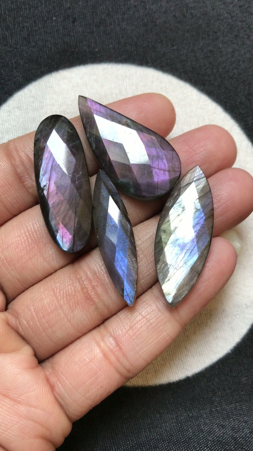 Миниатюра: Labradorite Faceted Cabochon 4 Piece Size 33-32 MM Approx