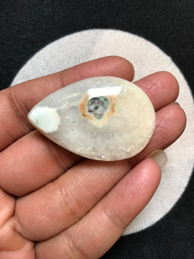 縮圖：Solar Quartz Cabochon 1 Piece Size 39 MM Approx