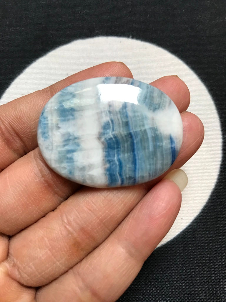 サムネイル： Blue Rhodochrosite Cabochon 1 Piece Size 41 MM Approx