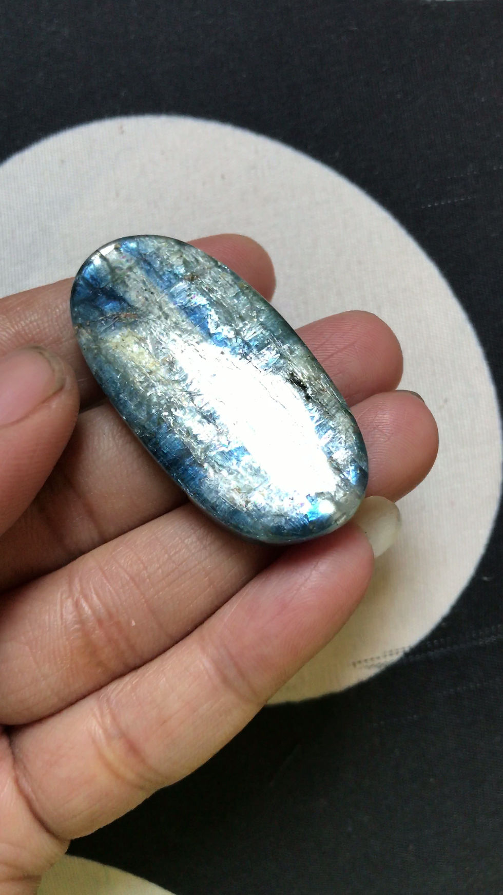Miniature : Blue Kyanite Power Flash Cabochon 1 Piece Size 47 MM Approx
