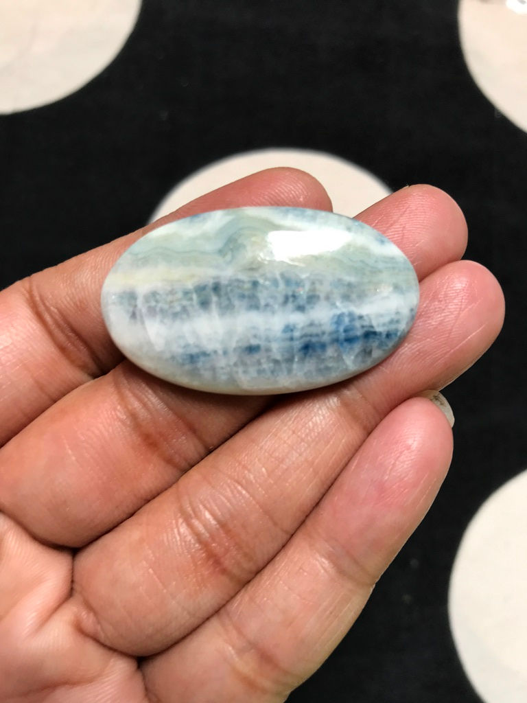 サムネイル： Blue Rhodochrosite Cabochon 1 Piece Size 39 MM Approx