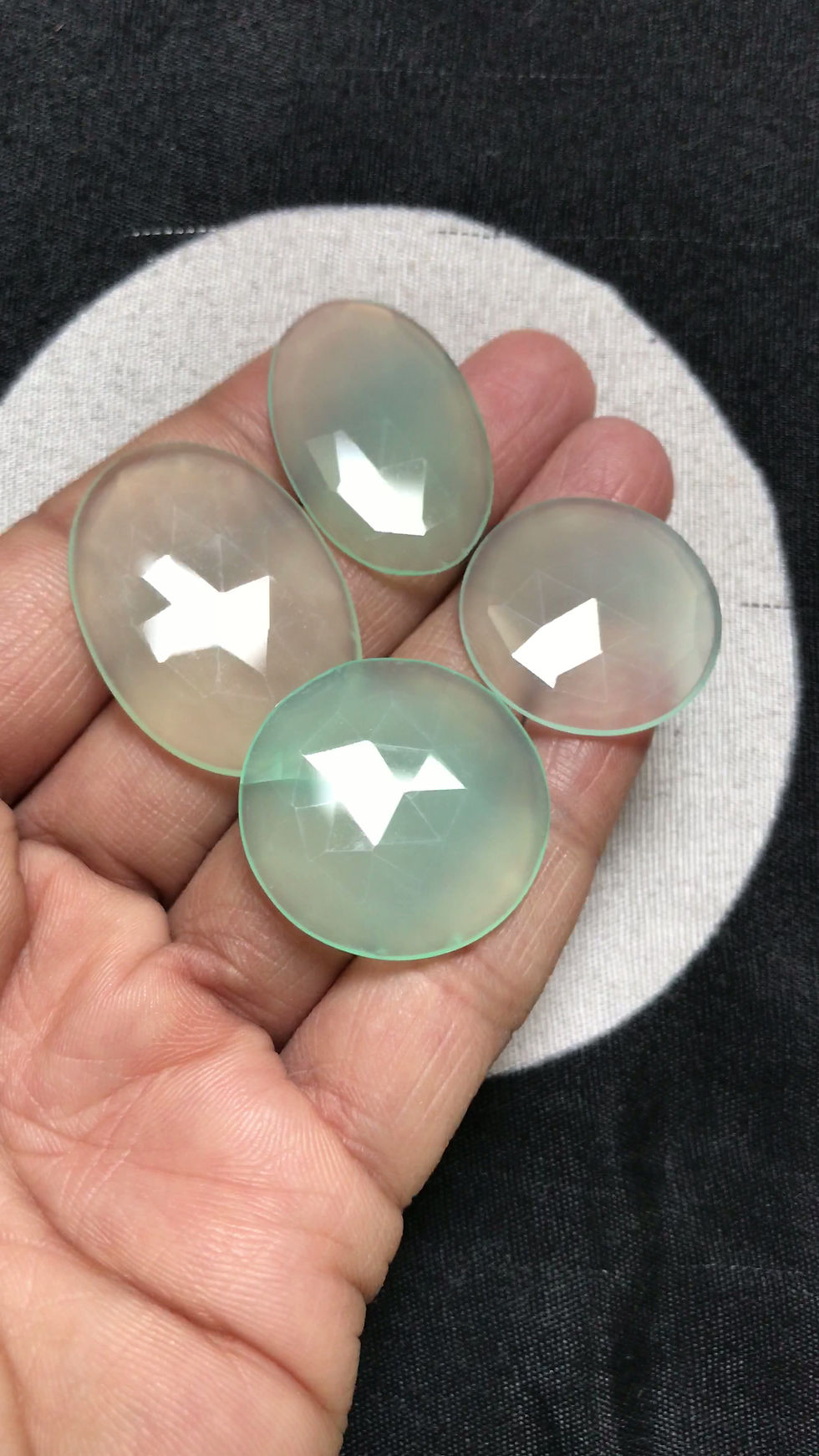縮圖：Calci Faceted Cabochon 4 Piece Size 34-25 MM APPROX