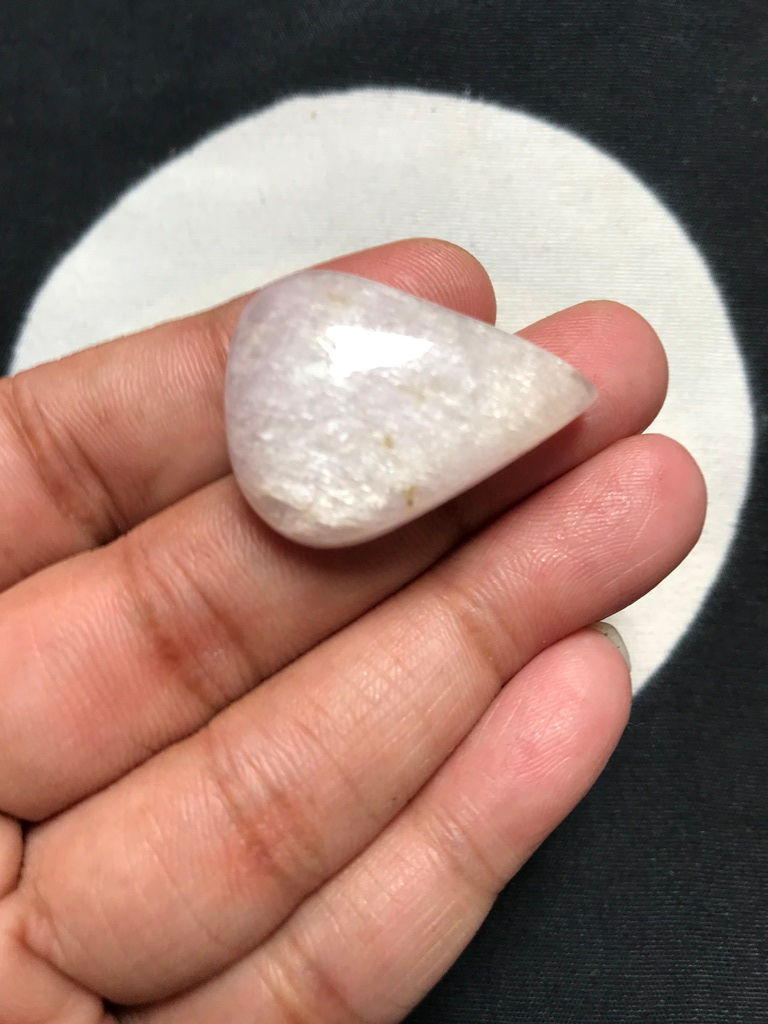 サムネイル： Kunzite Cabochon 1 Piece Size 30 MM Approx