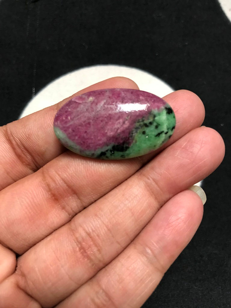 Миниатюра: Ruby Zosite Cabochon 1 Piece Size 33 MM Approx