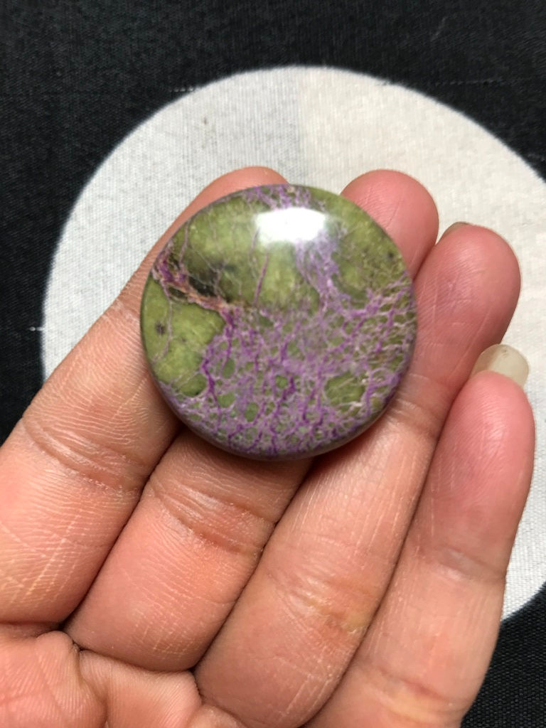 縮圖：Stichtite Cabochon 1 Piece Size 31 MM APPROX