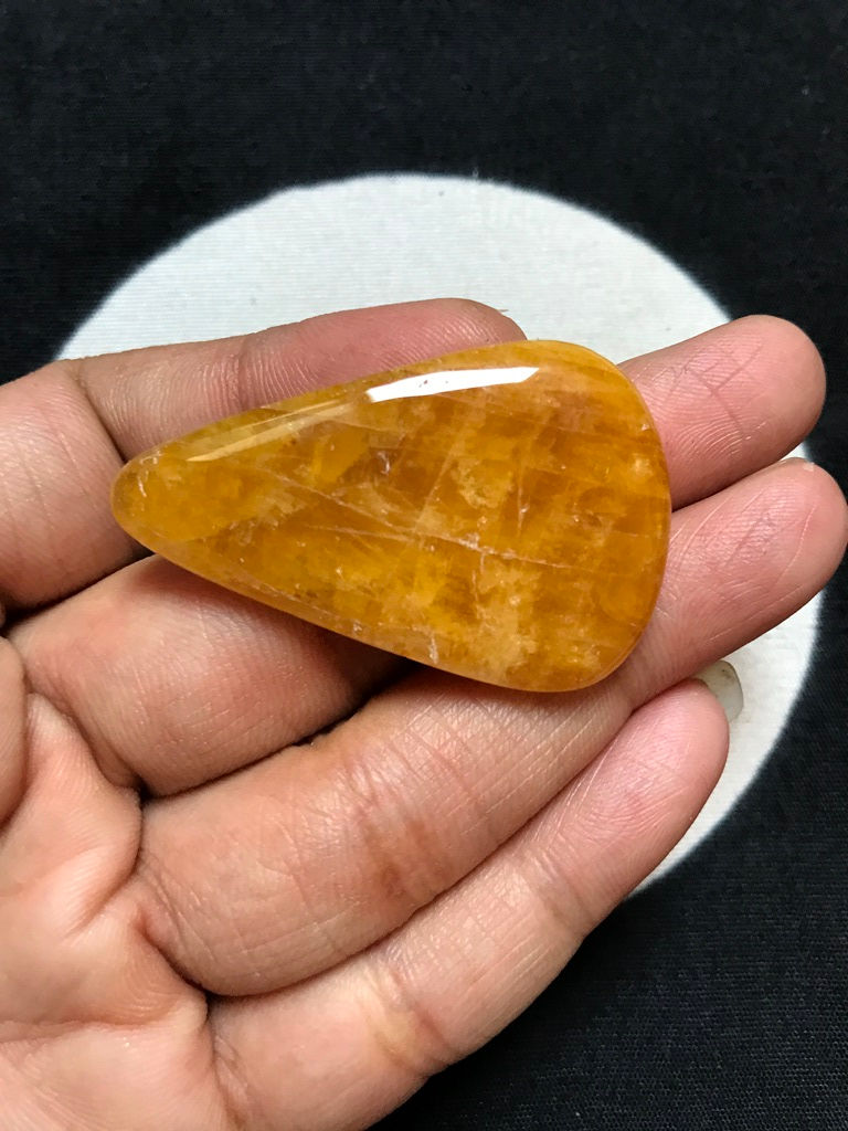 Миниатюра: Yellow Aquamarine Cabochon 1 Piece Size 45 MM Approx