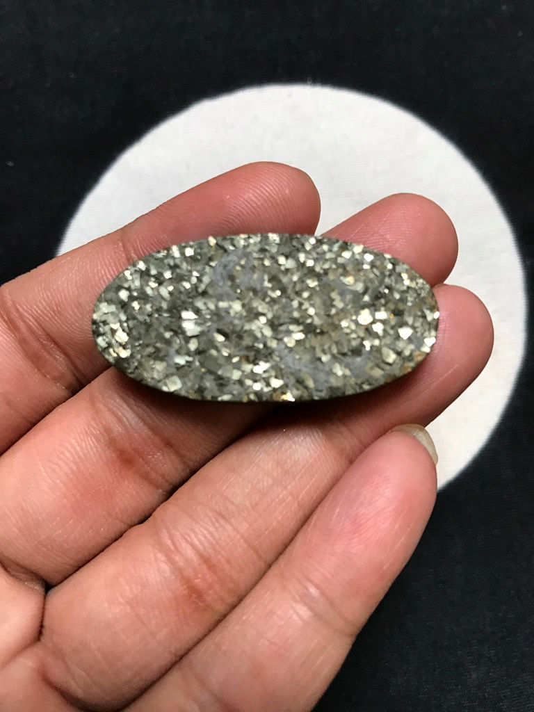 サムネイル： Pyrite Druzy Cabochons 1 Piece Size 40 MM Approx