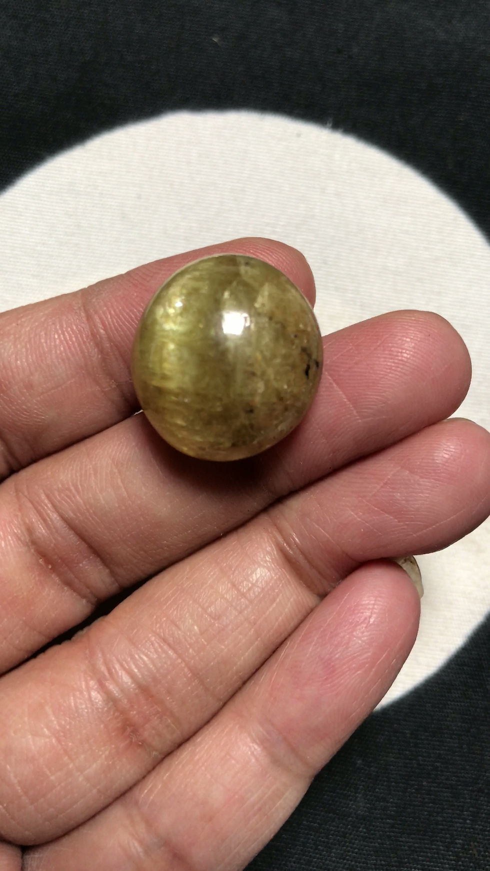 Миниатюра: Cat Eye Cabochon 1 Piece Size 21 MM Approx