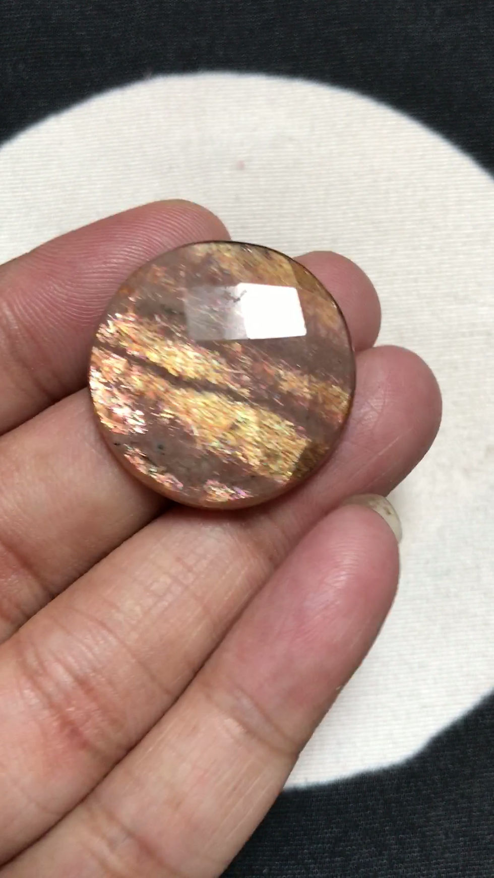 Thumbnail: Golden Shine Sunstone Faceted Cabochons 1 Piece Size 25 MM Approx