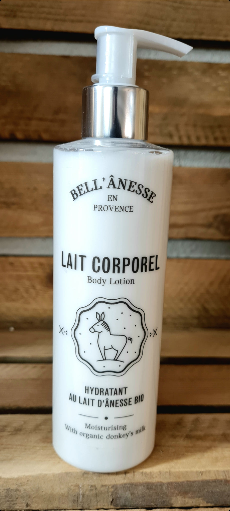 Savon au lait d'anesse : bienfaits, soin visage et corps, savoir-faire artisanal marseillais