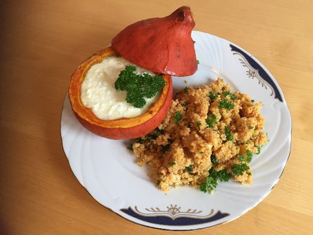 Gefüllter Kürbis mit Couscous