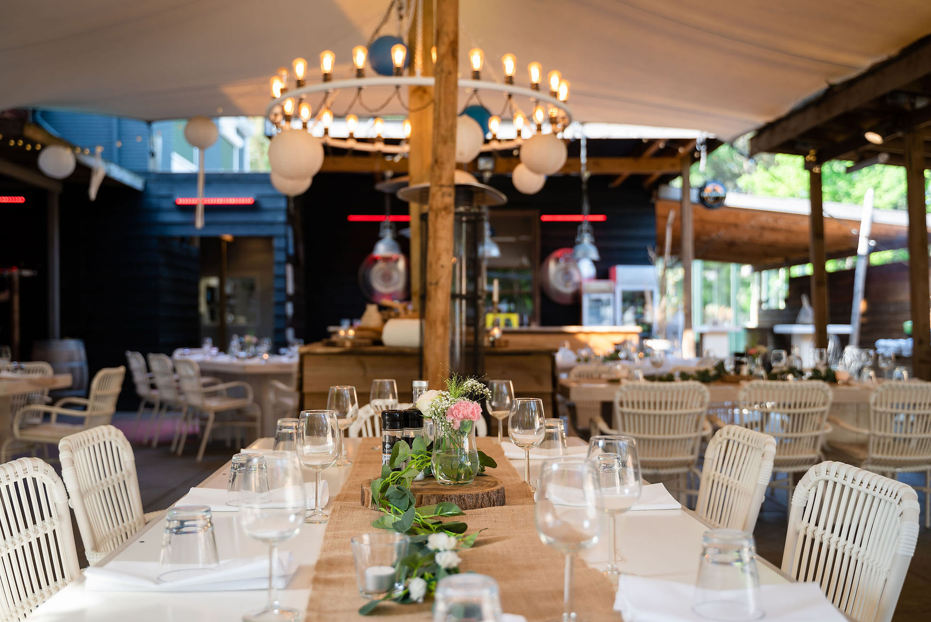 Diner Natuurlijk Kloof tafel, trouwfotograaf, bruidsfotograaf, Ridderkerk, Brabant, Bergen Op zoom