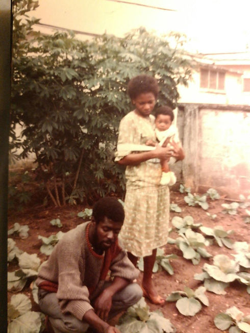 Abena Foli with parents.jpeg
