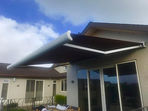 shademaster retractable awning.jpeg