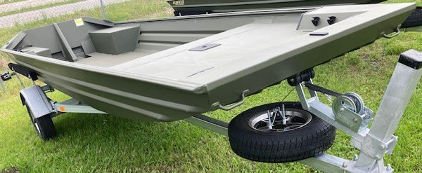 8069 2025 1648 marsh tiller front.jpg