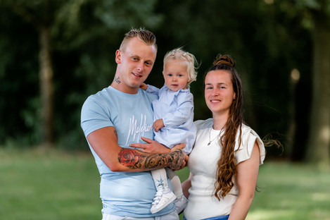 jonge-kinderen-op-hun-mooist-op-de-foto.jpg