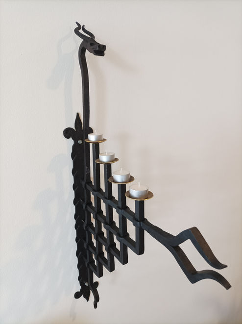 dragonhead candle holder