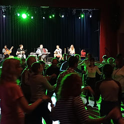 2000 Ft (Asztalfoglalással 2500 Ft)