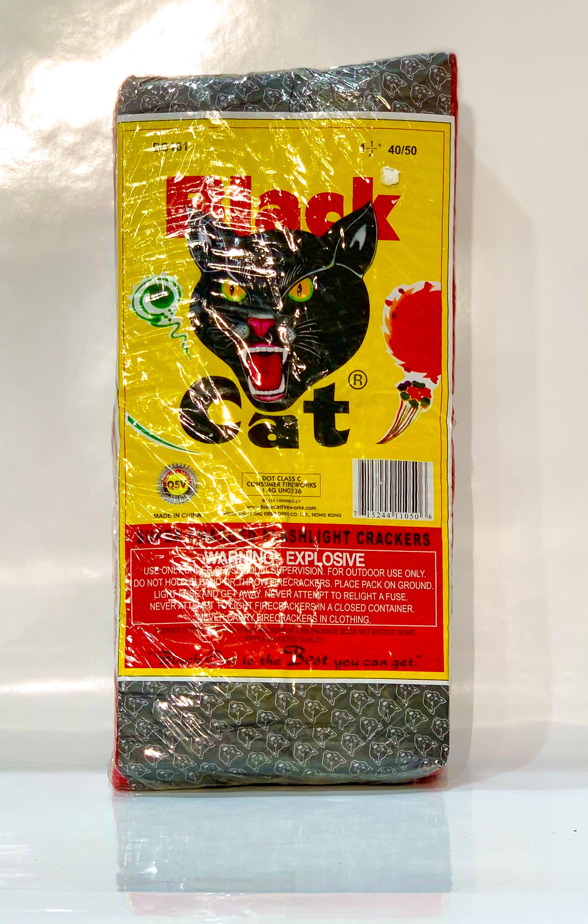 Black Cat 2000 Brick Crackers Small